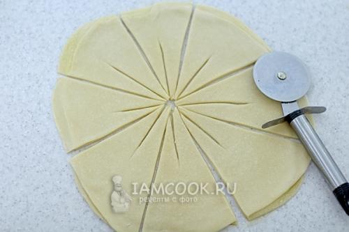 Рецепт универсального слоеного теста на пиве. Слоеное тесто на пиве 34