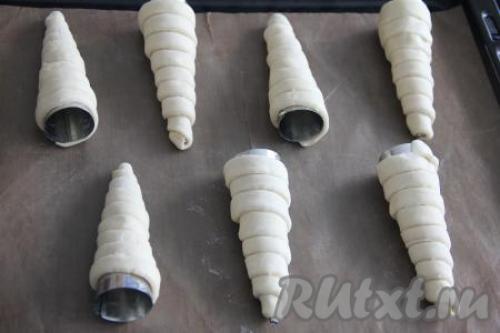 Слоеные трубочки с кремом рецепт в домашних условиях. Ингредиенты 08 Слоеные трубочки с кремом рецепт в домашних условиях. Ингредиенты 08