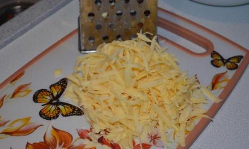 Тарталетки с ветчиной сыром и огурцом. Две самые популярные соленые начинки для корзиночек из теста — просто и со вкусом!