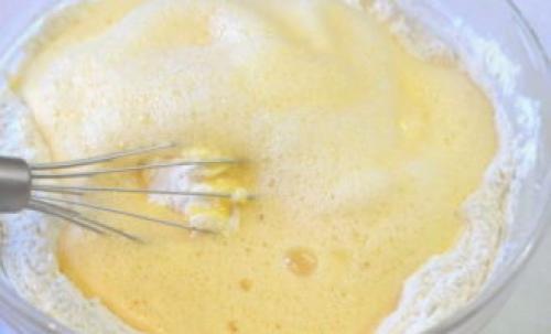 Вафельные трубочки с заварным кремом. Классический рецепт вафельных трубочек в электовафельнице