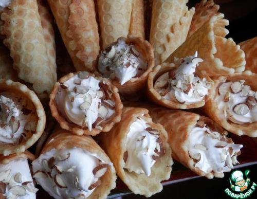 Трубочки с белковым кремом в домашних условиях. Вафельные трубочки с белковым кремом