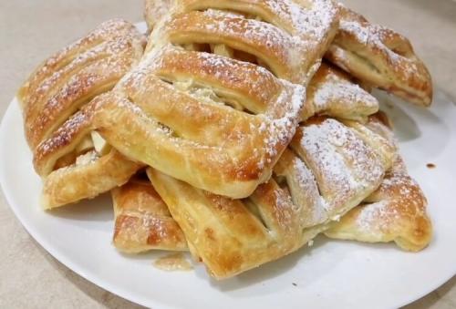 Трубочки с яблоками из слоеного теста. Трубочки с яблочной начинкой «Роллини» 16