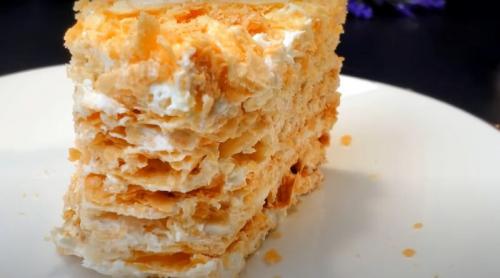 Хрустящие коржи для наполеона. Торт Наполеон на воде: ничего вкуснее не ела. Хрустящий, с бесподобным сливочным кремом