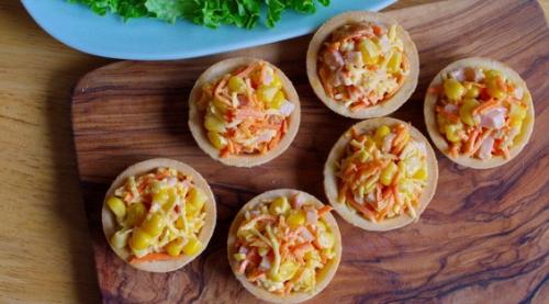 Начинка для тарталеток с фасолью. Закусочные тарталетки овощные к праздничному столу на День рождения, Новый год: идеи, рецепты с фото, украшения. Рецепты овощных салатов для начинки тарталеток