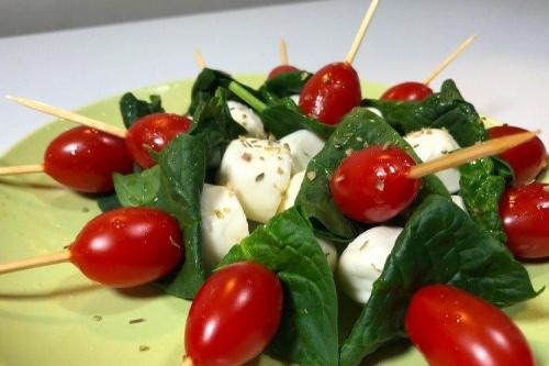 Начинка для канапе. 20 отличных рецептов канапе на шпажках для праздничного стола