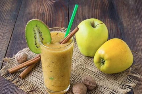 Смузи из яблок. 20 смузи из яблок, которые можно готовить круглый год