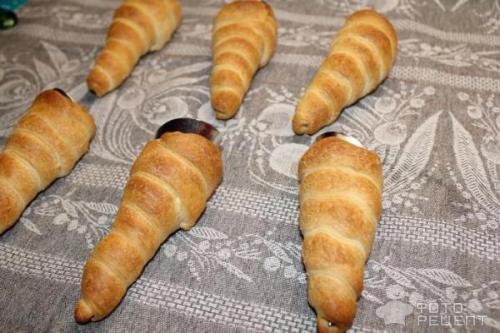Трубочки с белковым кремом из детства или пирожное за.. Рецепт: Трубочки из слоенного теста - вспомним детство