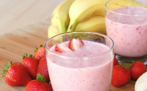 Диетический коктейль с бананом. Лучшие рецепты бананового смузи
