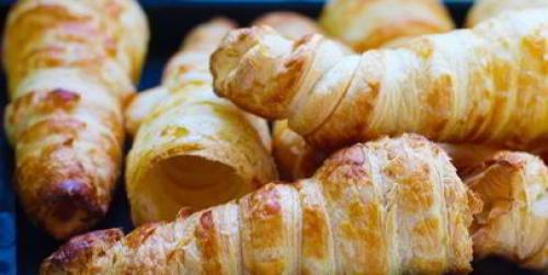 Секреты приготовления слоеных трубочек с селедочной массой 13