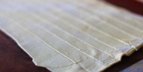 Секреты приготовления слоеных трубочек с селедочной массой 11