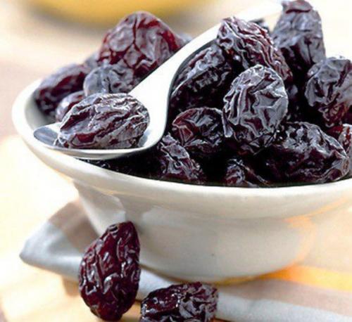 Какие есть вредные свойства чернослива. Полезные свойства