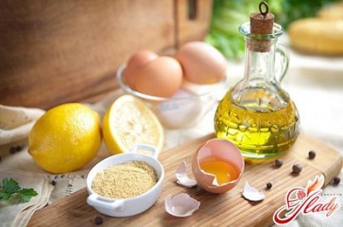 Какие ингредиенты можно добавить в майонез, сделанный с помощью насадки для блендера, чтобы изменить его вкус. Майонез «А-ля провансаль» на основе куриных яиц