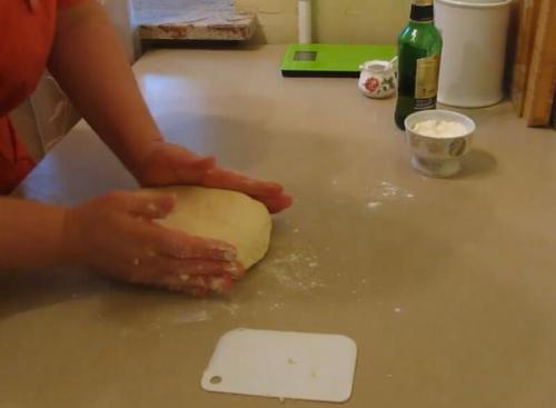 Слоеное дрожжевое тесто без молока. Слоеное тесто быстрого приготовления в домашних условиях