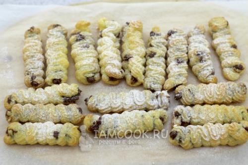 Быстро и вкусно: рецепт пирожных трубочек с кремом без слоеного теста 09