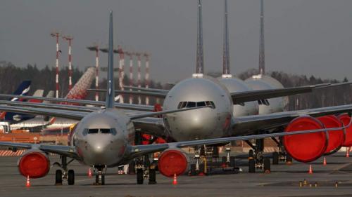 Россия освобождается от ограничений: как это повлияет на население 01