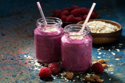 20 рецептов вкуснейших и полезнейших смузи. 20 ягодных смузи, которые хочется готовить круглый год