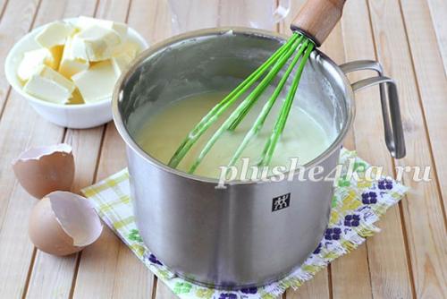 Что нужно для приготовления новогоднего торт-полена из слоеного теста. Ингредиенты