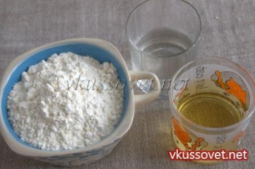 Слоеное тесто рецепт без масла. Слоеное тесто на растительном масле