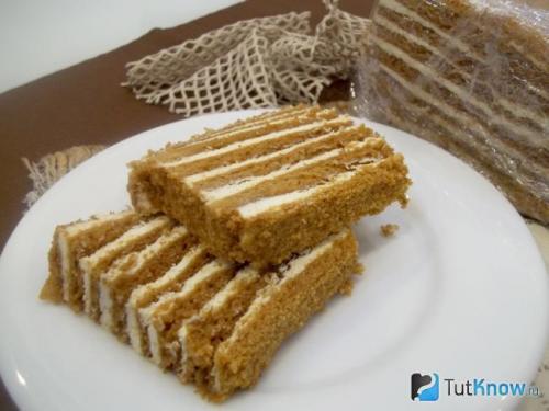 Сладкий огонь: Торт дрова из слоеного теста 03