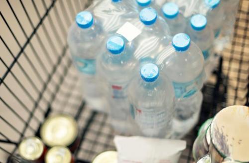 Действительно ли газированная вода полезнее воды без газа. Простая вода: можно ли перепить и отравиться