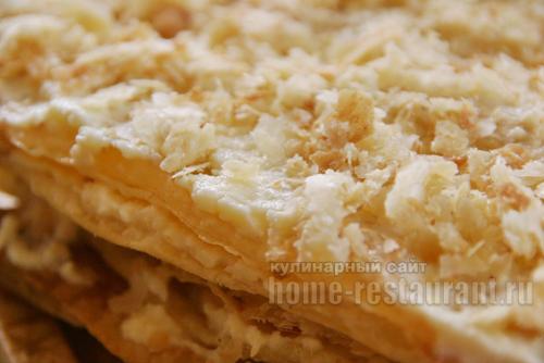 Как сделать сгущенку для Наполеон торта. Самый вкусный крем для наполеона со сгущенкой и маслом