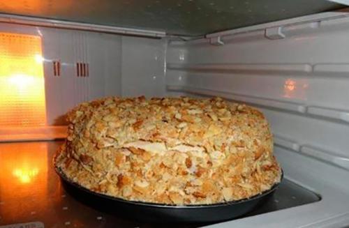 Можно ли заморозить Наполеон торт. Как хранить торт наполеон: сроки и что нужно знать