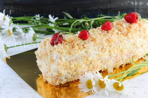 Как сделать красивую украшение на торте полено из слоёного теста со. Приготовление