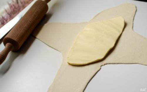 Какие ингредиенты необходимы для приготовления слоеного теста. Слоеное тесто в домашних условиях