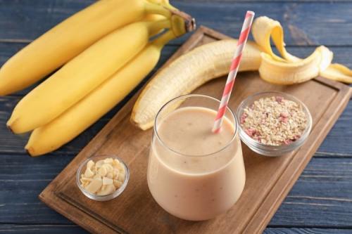 20 простых рецептов смузи в домашних условиях. 20 шикарных рецептов смузи с бананом