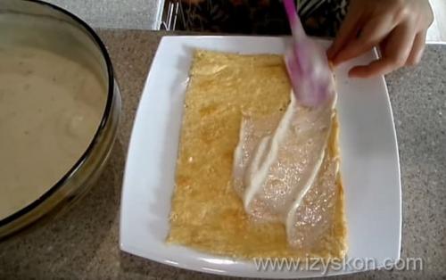 Наполеон из слоеного дрожжевого теста. Рецепт крема для торта «Наполеон» из готового слоеного теста