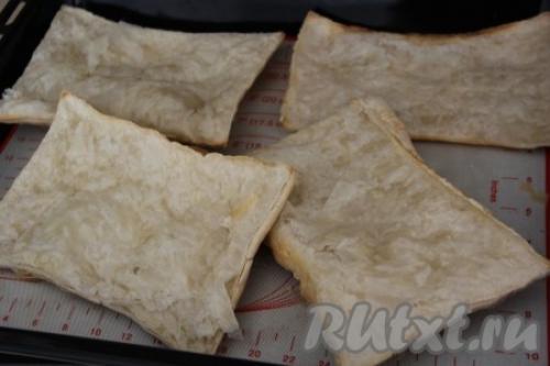 Торт Наполеон из слоеного бездрожжевого теста. Торт Наполеон из готового слоеного теста – 8 рецептов в домашних условиях 16