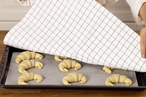 Готовое слоёное тесто бывает дрожжевое и бездрожжевое. Основные виды слоеного теста 06 Готовое слоёное тесто бывает дрожжевое и бездрожжевое. Основные виды слоеного теста 06