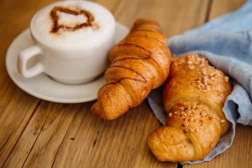 Дрожжевое или бездрожжевое тесто для круассанов. Бездрожжевые круассаны — 7 рецептов для семейного чаепития