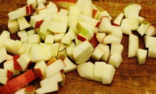 Можно ли использовать готовое слоеное дрожжевое тесто для приготовления кексов. Пирог из слоеного теста с яблоками в духовке