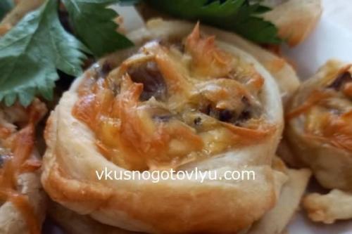 Фуршетная закуска из слоеного теста. 5 самых вкусных закусок из слоеного теста