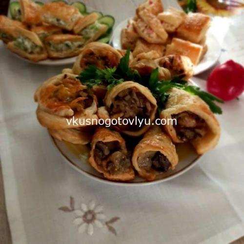 Фуршетная закуска из слоеного теста. 5 самых вкусных закусок из слоеного теста