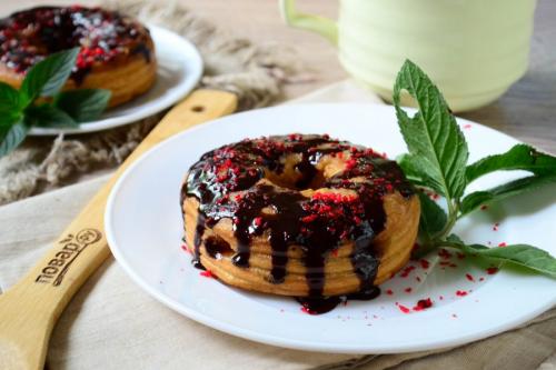 Вторые блюда из слоеного теста. Что приготовить из слоеного теста: 20 быстрых и вкусных блюд