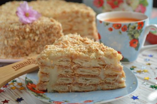 Вторые блюда из слоеного теста. Что приготовить из слоеного теста: 20 быстрых и вкусных блюд