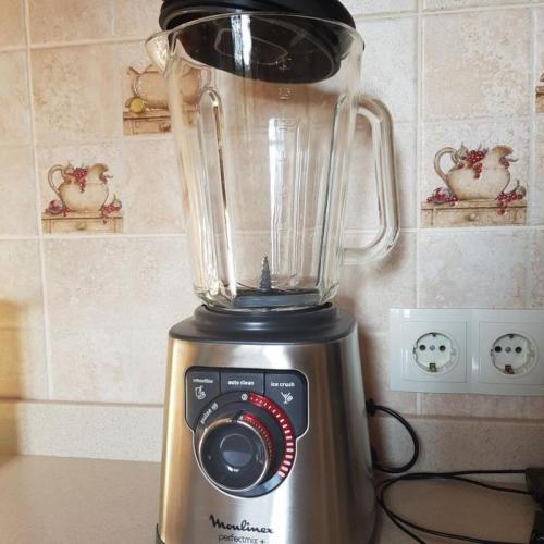 Блендер для коктейлей и смузи. Как лучше выбрать блендер для смузи, коктейлей: топ-10 моделей, отзывы