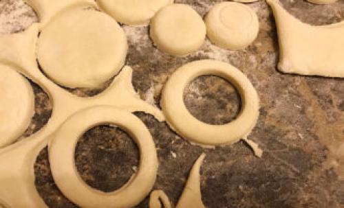 Квадратные тарталетки из слоеного теста. Тарталетки из слоёного теста в домашних условиях