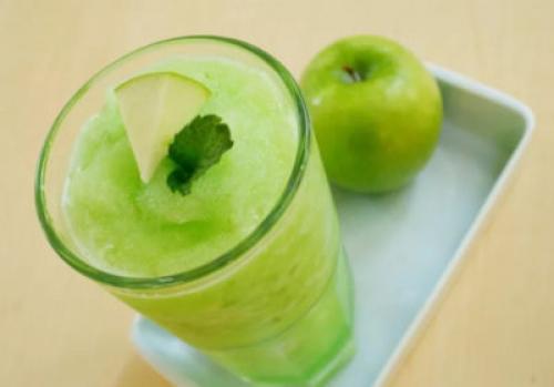 Яблочный смузи в блендере без молока. Смузи из яблок