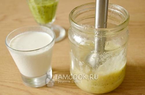 Вкусный и простой: рецепт коктейля Банан и Киви без блендера 04 Вкусный и простой: рецепт коктейля Банан и Киви без блендера 04