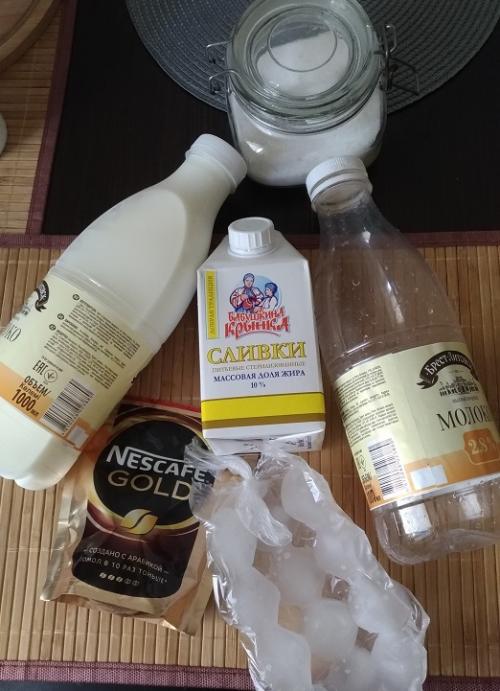 Какие советы помогут сделать коктейль более ароматным без использования блендера. Быстрый фраппе без шейкеров, миксеров для коктейлей и прочих новомодных штук