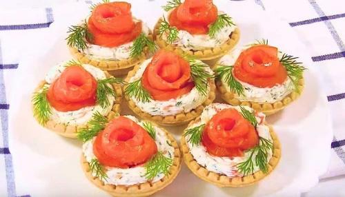 Тарталетки на новый год и праздничный стол с красной рыбой. Закуска в тарталетках с красной рыбой — самые вкусные рецепты на праздничный стол