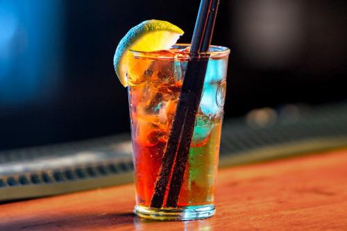 Как приготовить банановый молочный коктейль без блендера: простой и вкусный рецепт 07