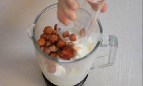 Как сделать коктейль без мороженого. Молочный коктейль – 10 рецептов в домашних условиях