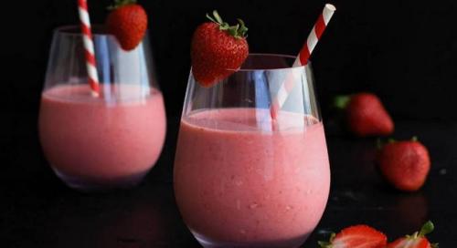Как сделать коктейль без мороженого. Молочный коктейль – 10 рецептов в домашних условиях