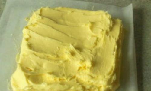 Начинка для трубочек из слоеного теста. Трубочки из слоеного теста с белковым кремом