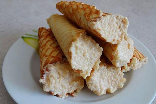 Вкусный крем для слоеных трубочек. Крем для вафельных трубочек: 12 самых вкусных рецептов