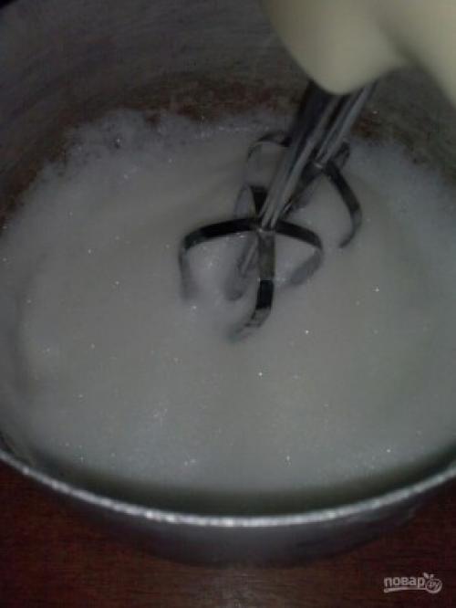 Трубочки с заварным кремом из слоеного теста. Трубочки с белковым заварным кремом